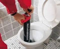 как устранить засор в трубе