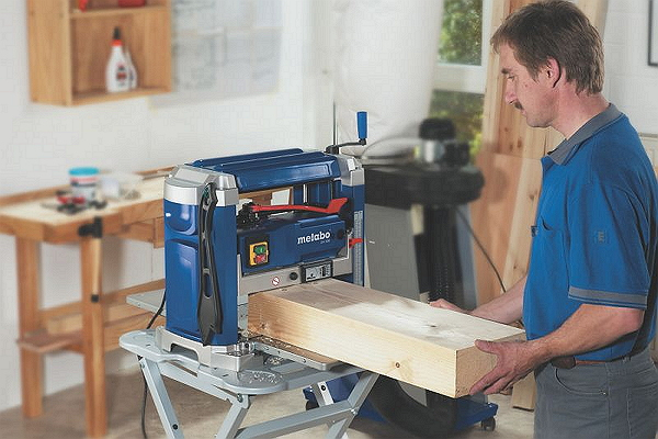 правила работы рейсмусом