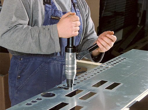 гидравлический пробойник отверстий