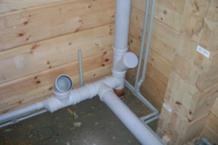 разводка канализационных труб