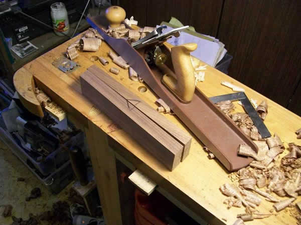 работа шерхебелем