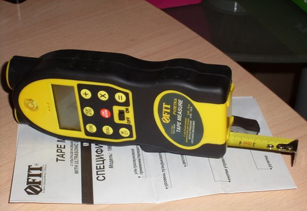 Фото ультразвуковой рулетки дальномера