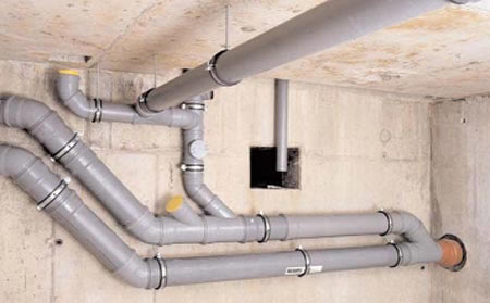 Участок внутренней самотечной канализации