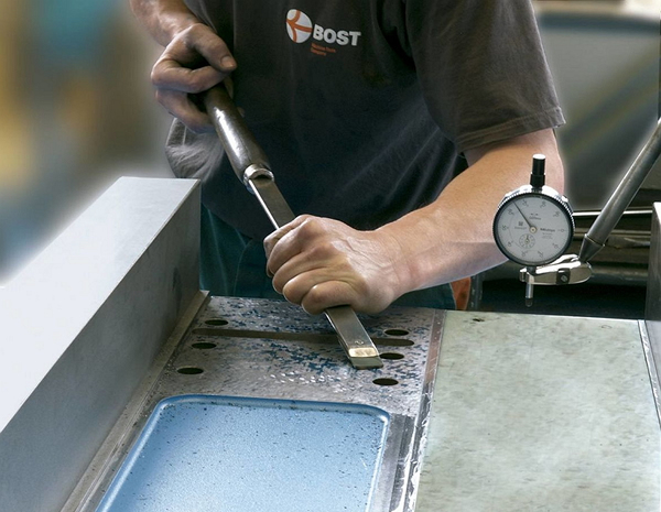 шабрение металлический пластины