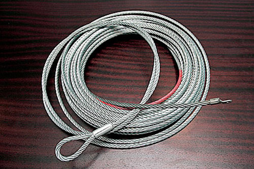 Фото оцинкованного буксировочного троса