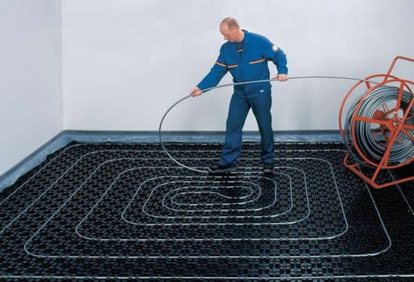 трубы отопления в полу