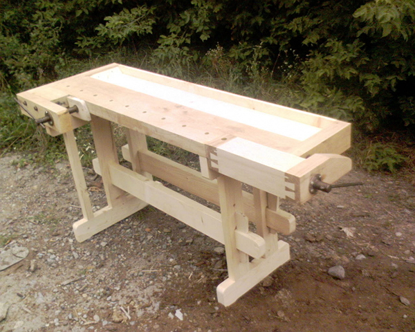 Фото самодельного верстака для работы с деревом