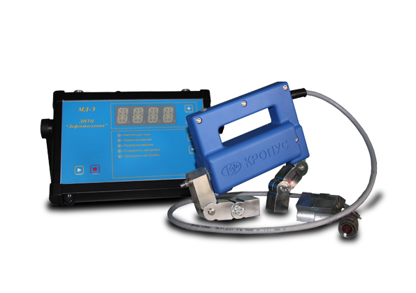 Фото компактного магнитного дефектоскопа